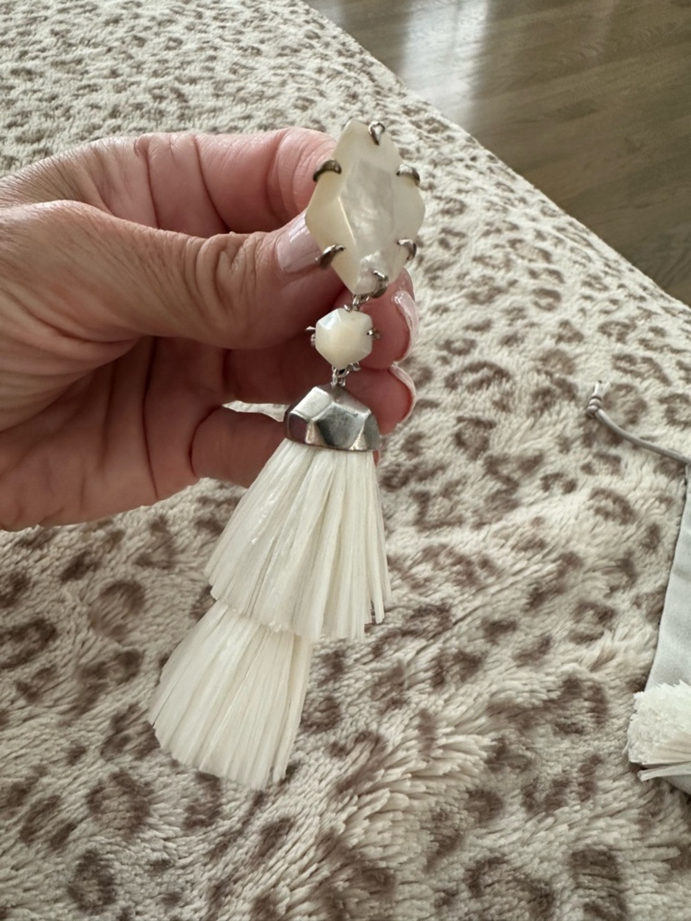 Kendra Scott White Multi-Tier Tassel Earrings - Picture 2 of 6